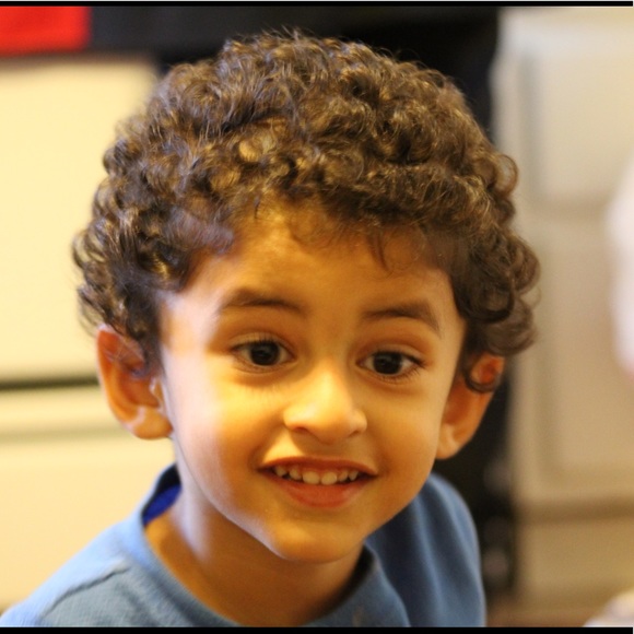 Meet your Posher, Zahra - Picture 1 of 1